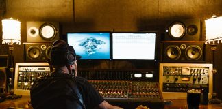 Top 10 Best Music Production Schools Online in USA